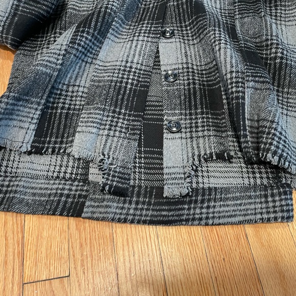 Mystree Oversized Hooded Flannel - Size S - Picture 2 of 5